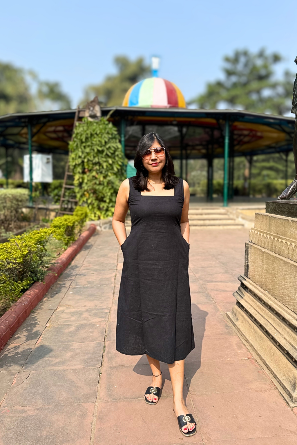Gupshup: Mid Length Dress in Black
