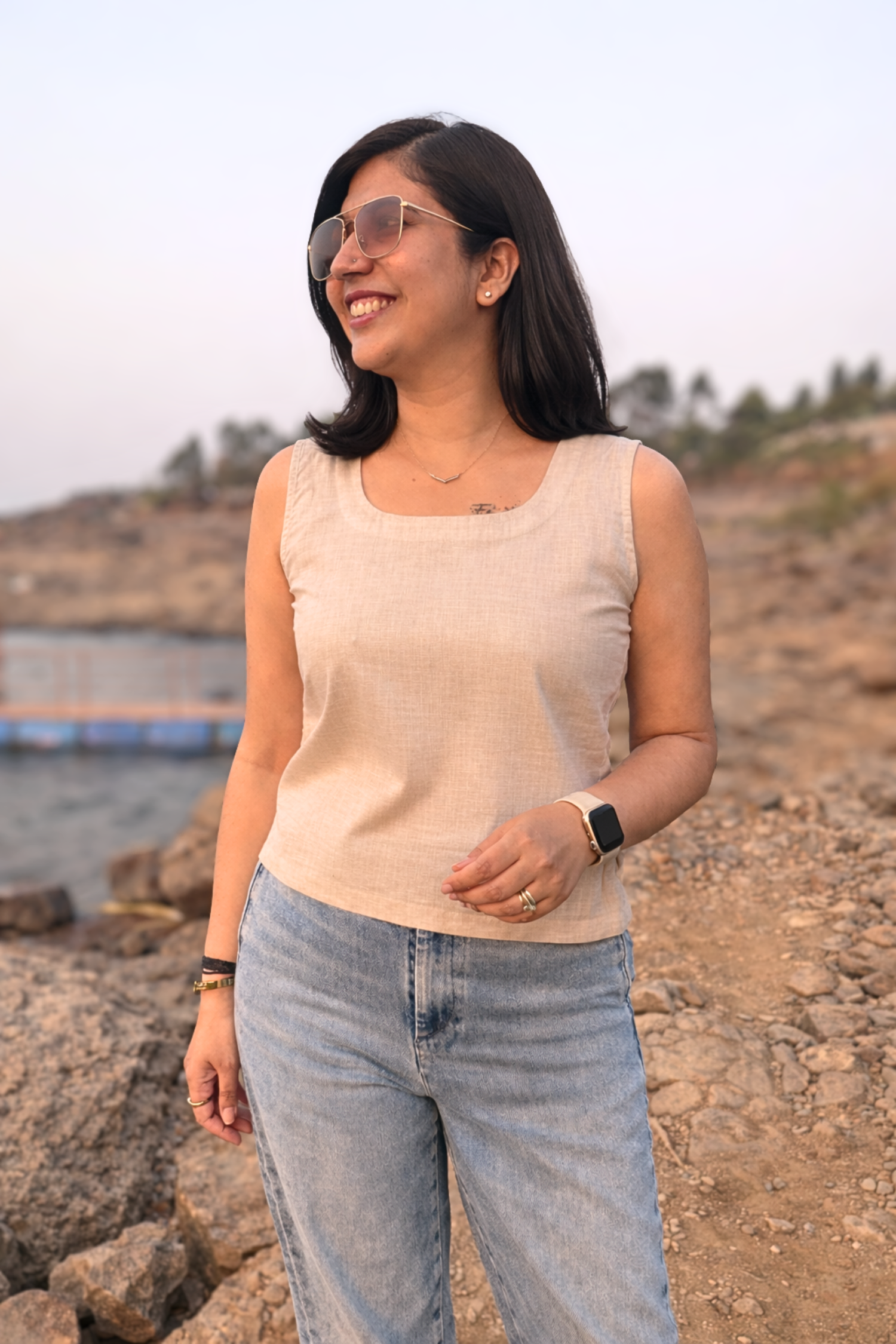 Sundance: Solid Top in Beige