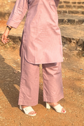 Cherry Blossom: Pants in Dark Lavender