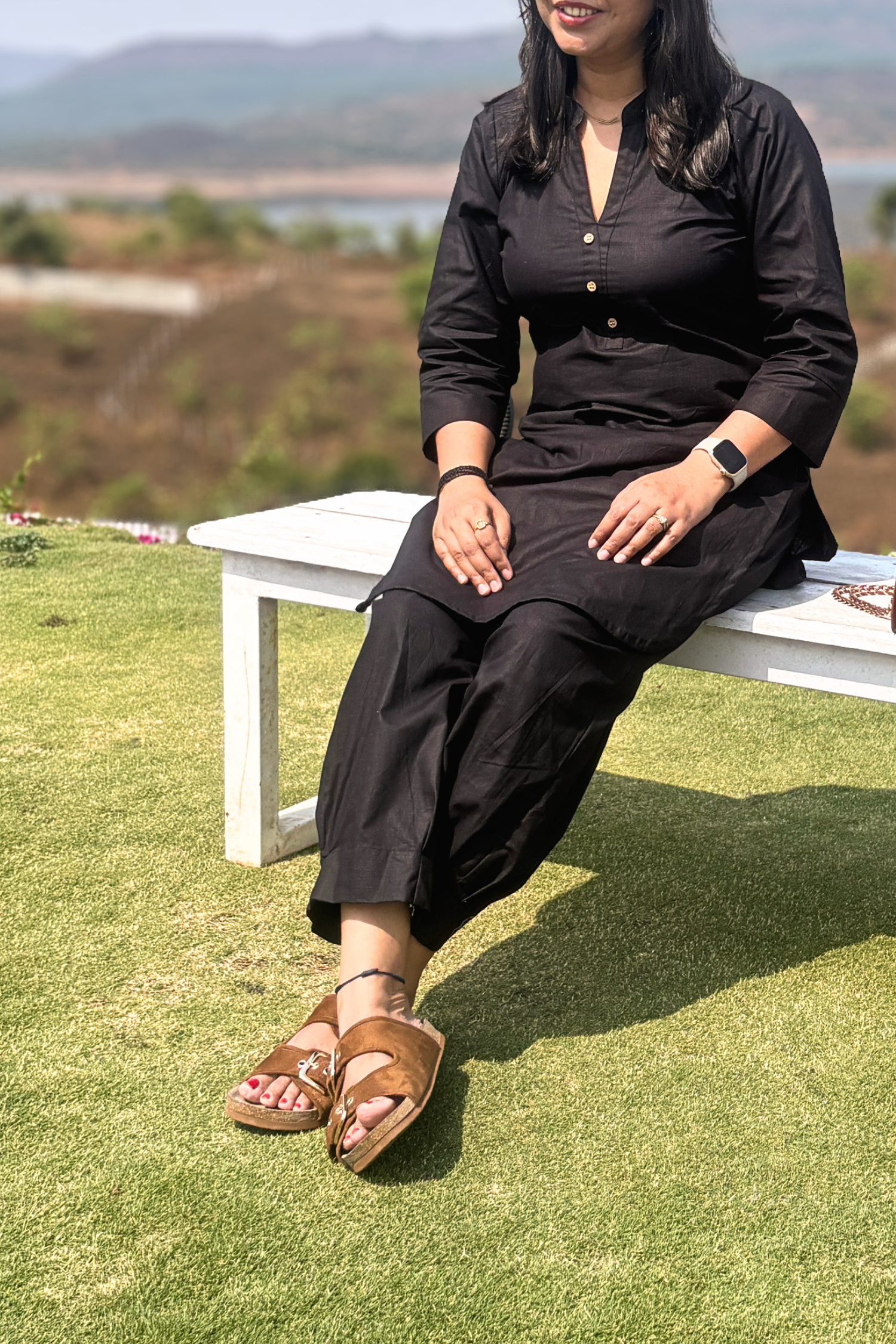 Desi Summer: Pants in Black
