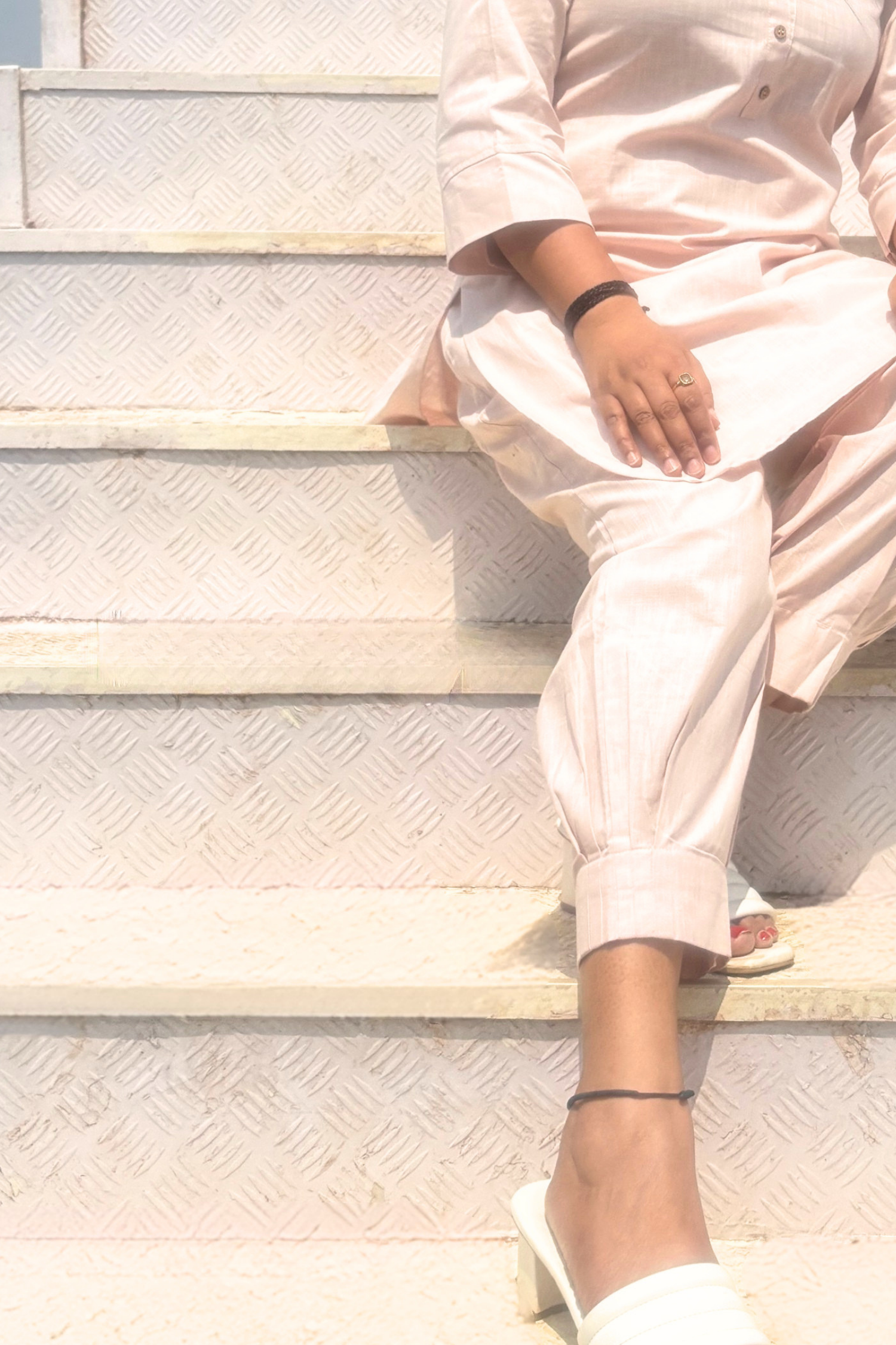 Desi Summer: Pants in Baby Pink