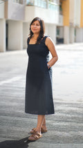 Gupshup: Mid Length Dress in Black